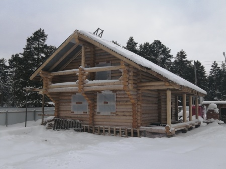 Кировская обл., Кирово-Чепецкий р-н, ст. Бумкомбинат, рубленый дом 2019 год.